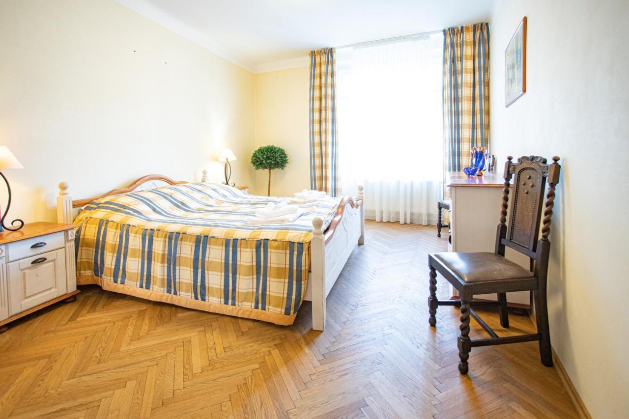 Melissa Apartments Karlsbad Exteriör bild