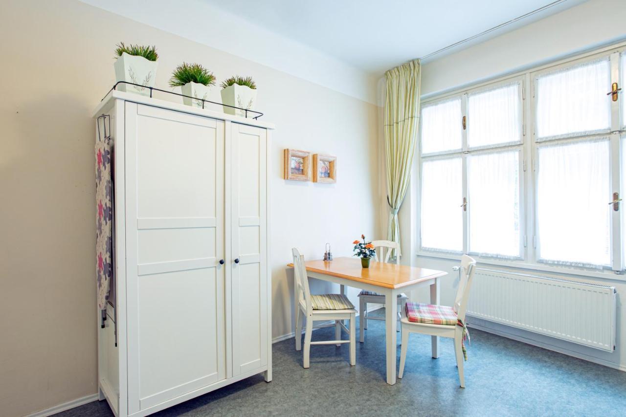 Melissa Apartments Karlsbad Exteriör bild